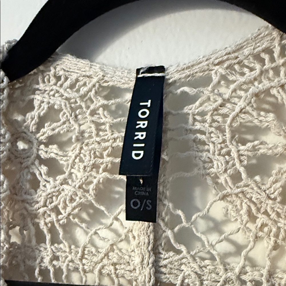 Torrid Cream Crochet Ruana - Picture 2 of 4